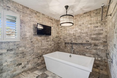 Welcome to this special townhome in the highly desirable on Innisbrook Resort and Golf Club in Florida - for sale on GolfHomes.com, golf home, golf lot