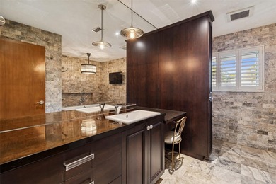 Welcome to this special townhome in the highly desirable on Innisbrook Resort and Golf Club in Florida - for sale on GolfHomes.com, golf home, golf lot