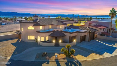 Experience luxury living in this beautiful 3-bedroom, 3-bathroom on London Bridge Golf Course in Arizona - for sale on GolfHomes.com, golf home, golf lot