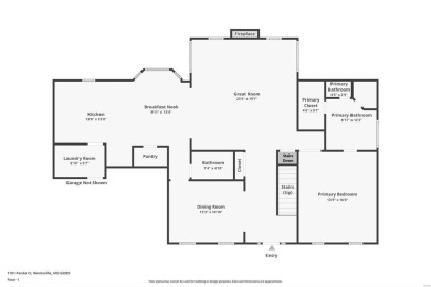 IMMACULATE inside & out, this updated 1.5-story has a on Bear Creek Golf Club in Missouri - for sale on GolfHomes.com, golf home, golf lot