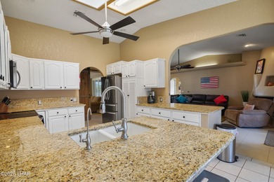 Welcome to your Havasu getaway-where lake views, golf course on London Bridge Golf Course in Arizona - for sale on GolfHomes.com, golf home, golf lot