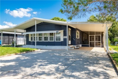 Welcome to this charming 2-bedroom, 2-bathroom double-wide on High Point Golf Club, Inc. in Florida - for sale on GolfHomes.com, golf home, golf lot