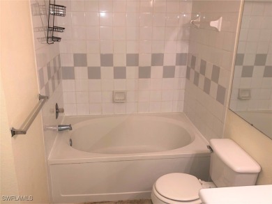 This 2 bedroom, 2 bathroom Third floor condo located close to on Gateway Golf and Country Club in Florida - for sale on GolfHomes.com, golf home, golf lot