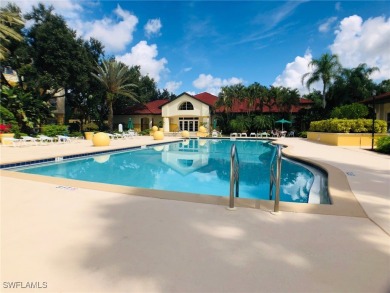 This 2 bedroom, 2 bathroom Third floor condo located close to on Gateway Golf and Country Club in Florida - for sale on GolfHomes.com, golf home, golf lot