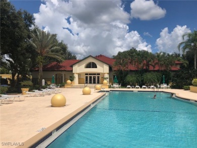This 2 bedroom, 2 bathroom Third floor condo located close to on Gateway Golf and Country Club in Florida - for sale on GolfHomes.com, golf home, golf lot