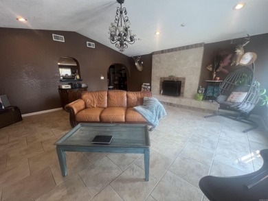 Great Location in town with swimming pool (new liner about 2 on  in Arkansas - for sale on GolfHomes.com, golf home, golf lot