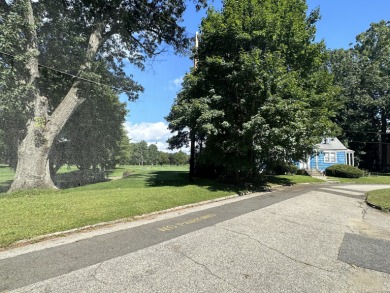 For a private condominium experience, consider this Glenbrook on Hop Brook Golf Club in Connecticut - for sale on GolfHomes.com, golf home, golf lot