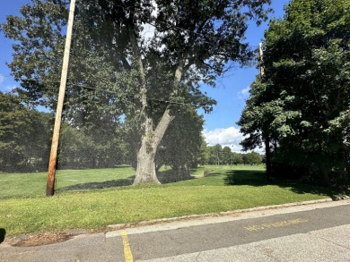 For a private condominium experience, consider this Glenbrook on Hop Brook Golf Club in Connecticut - for sale on GolfHomes.com, golf home, golf lot