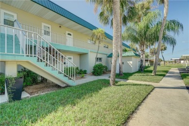 !!Welcome home to your beautiful cozy oasis in this 55 + on El Rio Golf Course and Club in Florida - for sale on GolfHomes.com, golf home, golf lot