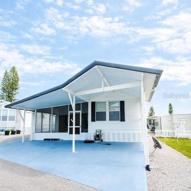 Located in the gated 55+ community of West View Ridge in Haines on Southern Dunes Golf and Country Club in Florida - for sale on GolfHomes.com, golf home, golf lot