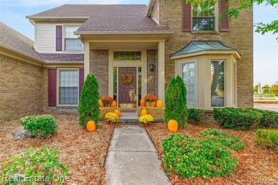 OPEN HOUSE SUNDAY from 1 pm to 4pm! First time offered!! on Pheasant Run Golf Club in Michigan - for sale on GolfHomes.com, golf home, golf lot