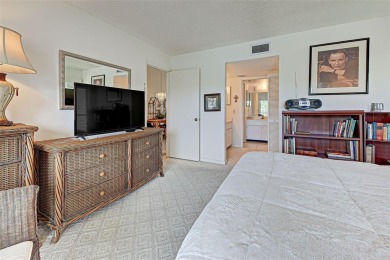 Don't wait to own your own piece of paradise! Beautiful end Unit on Plantation Golf and Country Club in Florida - for sale on GolfHomes.com, golf home, golf lot