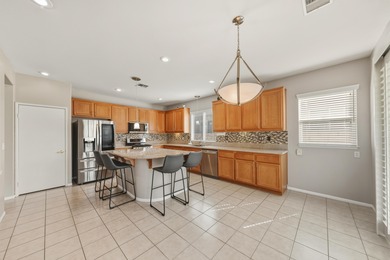 Exceptionally clean move-in ready home sits in the perfect on Indian Palms Country Club and Resort in California - for sale on GolfHomes.com, golf home, golf lot