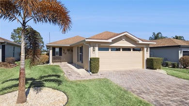 Welcome to your sunny Florida escape in the highly sought-after on Lake Ashton Golf Club in Florida - for sale on GolfHomes.com, golf home, golf lot