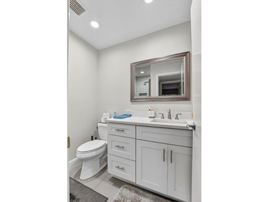 Beautifully remodeled 2 bedroom located 6 miles from historic on Kings Point Golf -Flanders Way in Florida - for sale on GolfHomes.com, golf home, golf lot