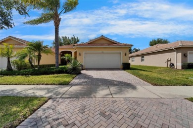 One or more photo(s) has been virtually staged. Welcome to your on Caloosa Greens Executive Golf Course in Florida - for sale on GolfHomes.com, golf home, golf lot