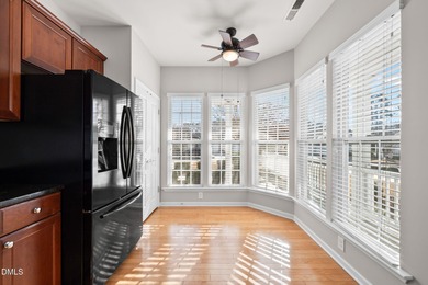 This light and bright Kenwood Villa sparkles with gleaming on Old Chatham Golf Club in North Carolina - for sale on GolfHomes.com, golf home, golf lot