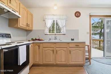 Welcome to 800 Wren Court, a charming cul-de-sac home in the on Lords Valley Country Club, Inc in Pennsylvania - for sale on GolfHomes.com, golf home, golf lot