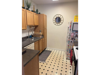 IMMEDIATE Income producing investment property. This 2 Bedroom/2 on Manatee County Golf Course in Florida - for sale on GolfHomes.com, golf home, golf lot