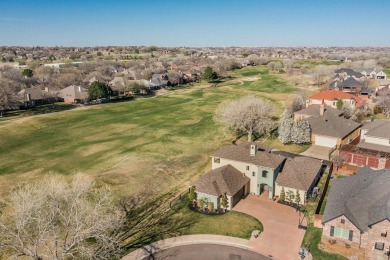 Welcome to your private oasis in a highly sought-after country on La Paloma Golf Club in Texas - for sale on GolfHomes.com, golf home, golf lot