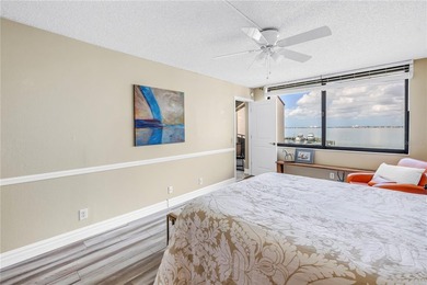 Top Floor condo with sweeping views of the Marina at Isla Del on Isla Del Sol Yacht and Country Club in Florida - for sale on GolfHomes.com, golf home, golf lot