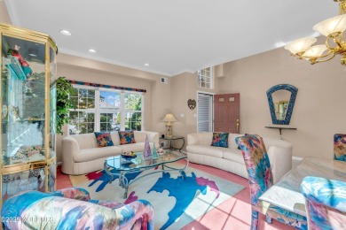 This nicely maintained 2-bedroom, 2-bathroom Extended Ralphel on Renaissance Country Club in New Jersey - for sale on GolfHomes.com, golf home, golf lot