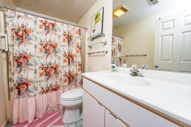 The longtime resident of 38 Kates Path in Kings Way, a C model on The Club At Yarmouthport in Massachusetts - for sale on GolfHomes.com, golf home, golf lot