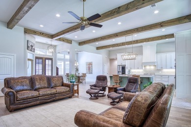 AGENTS SEE REMARKS! Does not look lived in on a level lot from on Granada Golf Course in Arkansas - for sale on GolfHomes.com, golf home, golf lot