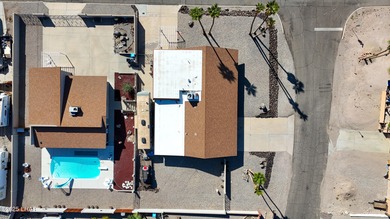 Tremendous opportunity in a terrific neighborhood! This unique on London Bridge Golf Course in Arizona - for sale on GolfHomes.com, golf home, golf lot