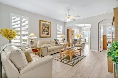 BEAUTIFUL, 3BD/2BA, END UNIT VILLA in The Links at Pelican on Pelican Pointe Golf and Country Club in Florida - for sale on GolfHomes.com, golf home, golf lot
