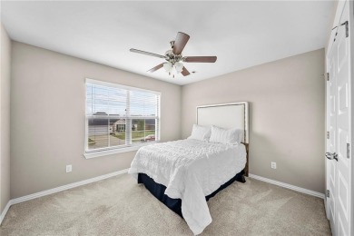 All-brick 4 bed, 2 bath, single-level home with a spacious on Stonebridge Meadows Golf Club in Arkansas - for sale on GolfHomes.com, golf home, golf lot