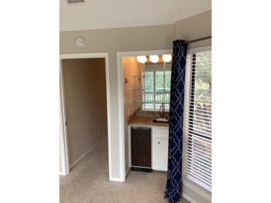 Updated 2/2 1/2 TH located on #18 of Slick Rock Golf Course.  2 on Slick Rock Golf Course - Horseshoe Bay in Texas - for sale on GolfHomes.com, golf home, golf lot