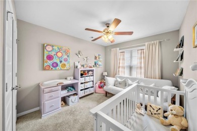 All-brick 4 bed, 2 bath, single-level home with a spacious on Stonebridge Meadows Golf Club in Arkansas - for sale on GolfHomes.com, golf home, golf lot