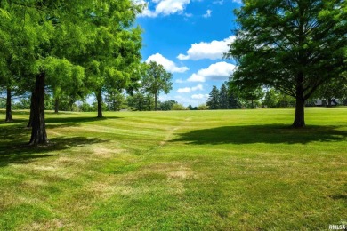 Welcome to the tranquil & carefree lifestyle @ Blackbird Commons on Crow Valley Golf Club in Iowa - for sale on GolfHomes.com, golf home, golf lot