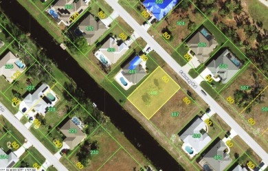 Nice buildable lot on a FRESHWATER canal located in the deed on Pinemoor West Golf Club in Florida - for sale on GolfHomes.com, golf home, golf lot