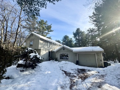 Contemporary Home in Split Rock Resort! Discover the perfect on Split Rock Resort and Country Club in Pennsylvania - for sale on GolfHomes.com, golf home, golf lot