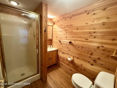 Contemporary Home in Split Rock Resort! Discover the perfect on Split Rock Resort and Country Club in Pennsylvania - for sale on GolfHomes.com, golf home, golf lot