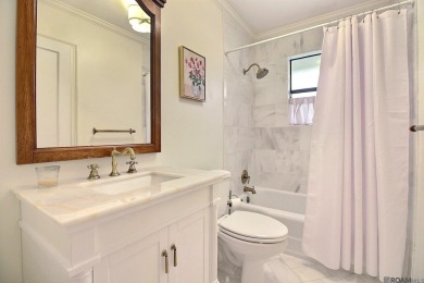OPEN HOUSE, SUNDAY 7/27 2-4PM.  Welcome to this charming 3 on Webb Park Golf Course in Louisiana - for sale on GolfHomes.com, golf home, golf lot