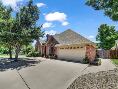 NEW ROOF & GUTTERS! Country club resort style living in this 3BR on De Cordova Bend Country Club in Texas - for sale on GolfHomes.com, golf home, golf lot