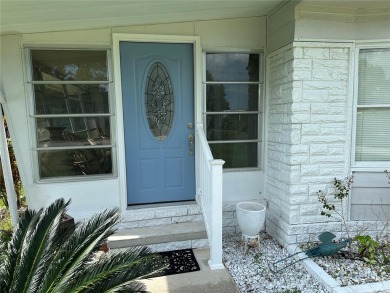 55+ resident owned gated golf course community.*PRICE REDUCED* on Zellwood Station Country Club in Florida - for sale on GolfHomes.com, golf home, golf lot