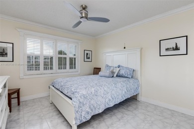 Updated, well-maintained and seldom used 2/2 in Sunrise Lakes on Sunrise Lakes Phase IV Golf Course in Florida - for sale on GolfHomes.com, golf home, golf lot