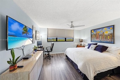 Beautiful 2-bedroom, 2-bath, 1,050 sq. ft. condo located in the on Deer Creek Golf Club in Florida - for sale on GolfHomes.com, golf home, golf lot