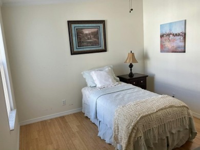 Beautiful 2BR/2BA + den with stunning golf course views! Enjoy on Fairways Country Club in Florida - for sale on GolfHomes.com, golf home, golf lot