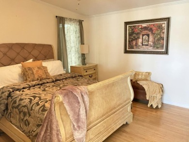 Beautiful 2BR/2BA + den with stunning golf course views! Enjoy on Fairways Country Club in Florida - for sale on GolfHomes.com, golf home, golf lot