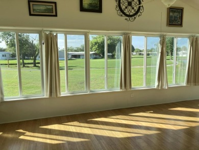 Beautiful 2BR/2BA + den with stunning golf course views! Enjoy on Fairways Country Club in Florida - for sale on GolfHomes.com, golf home, golf lot