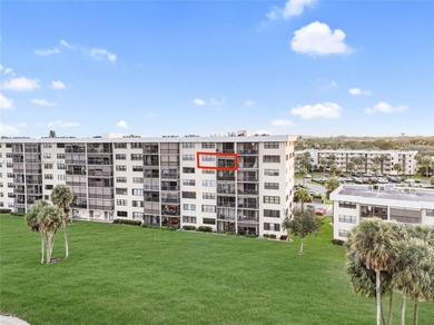 Beautiful 2-bedroom, 2-bath, 1,050 sq. ft. condo located in the on Deer Creek Golf Club in Florida - for sale on GolfHomes.com, golf home, golf lot