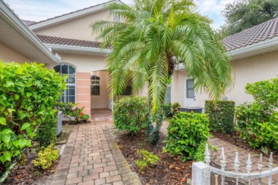 Uncover the potential of this charming west-facing 2 bed, 2 bath on Bobcat Trail Golf Club in Florida - for sale on GolfHomes.com, golf home, golf lot