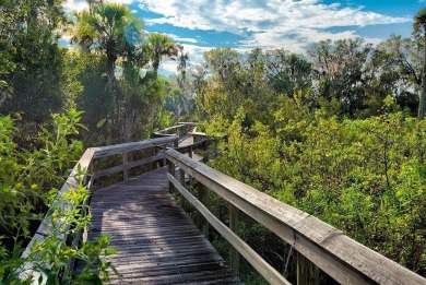 BEAUTIFUL REMODELED HOME overlooking the golf course and lake! on Waterlefe Golf and River Club in Florida - for sale on GolfHomes.com, golf home, golf lot