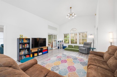 Immaculately maintained, this adorable 3-bedroom, 2-bathroom on Haile Plantation Golf and Country Club in Florida - for sale on GolfHomes.com, golf home, golf lot