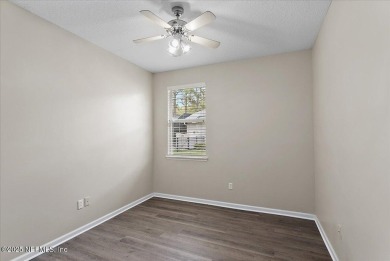 JUST LISTED in the Bearsford neighborhood of King and Bear golf on King and Bear Golf Course/World Golf Village in Florida - for sale on GolfHomes.com, golf home, golf lot